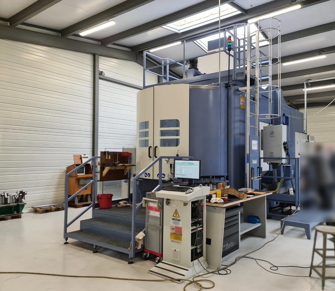 5-Axis Horizontal Machining Centre with Pallet changer